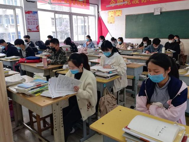 今天,开学!阜阳高三学子率先复课